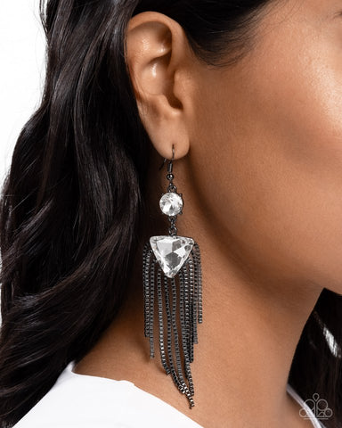 Paparazzi Earring ~ Maven Musings - Black